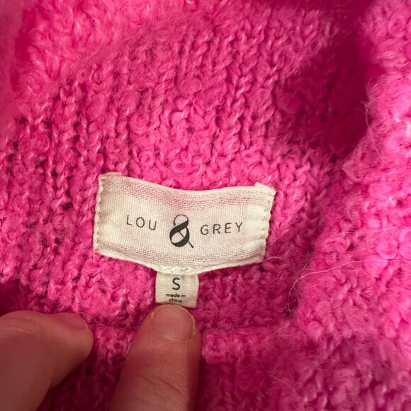 Lou & Grey neon pink boucle turtleneck sweater - Picture 3 of 3